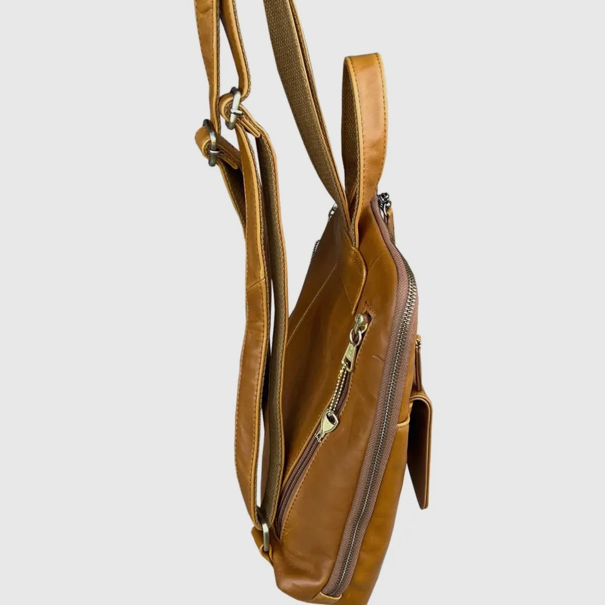 Verona Wax Oil Cowhide Leather Backpack
