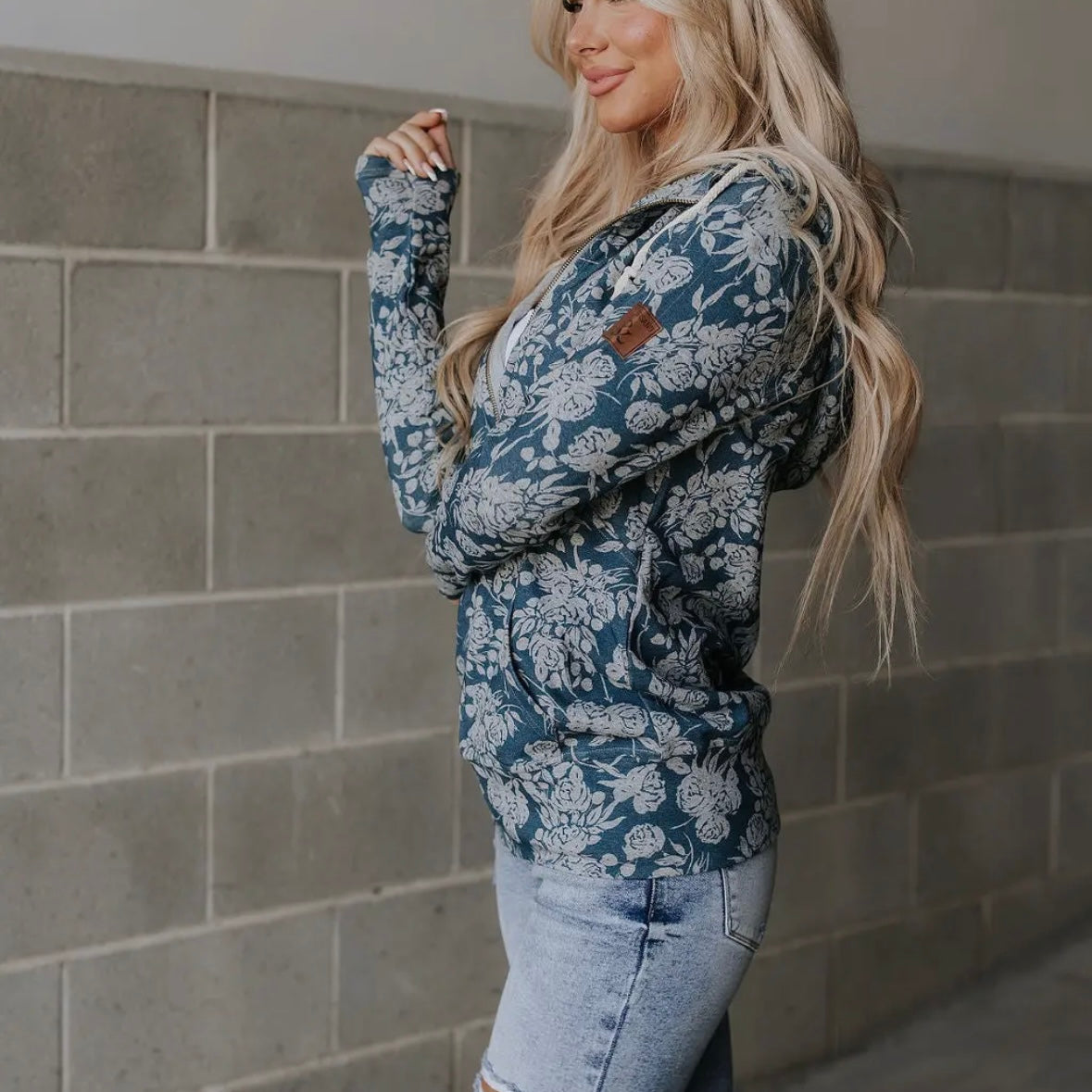 Ampersand Avenue FullZip Sweatshirt in Twilight Blooms