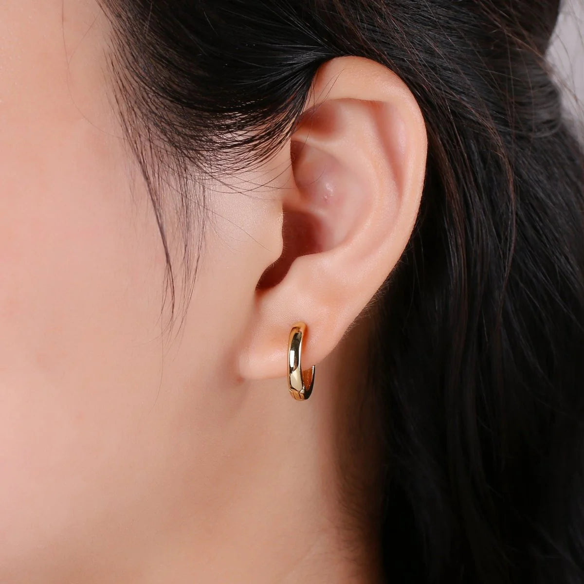 minimalist gold filled hoop earrings