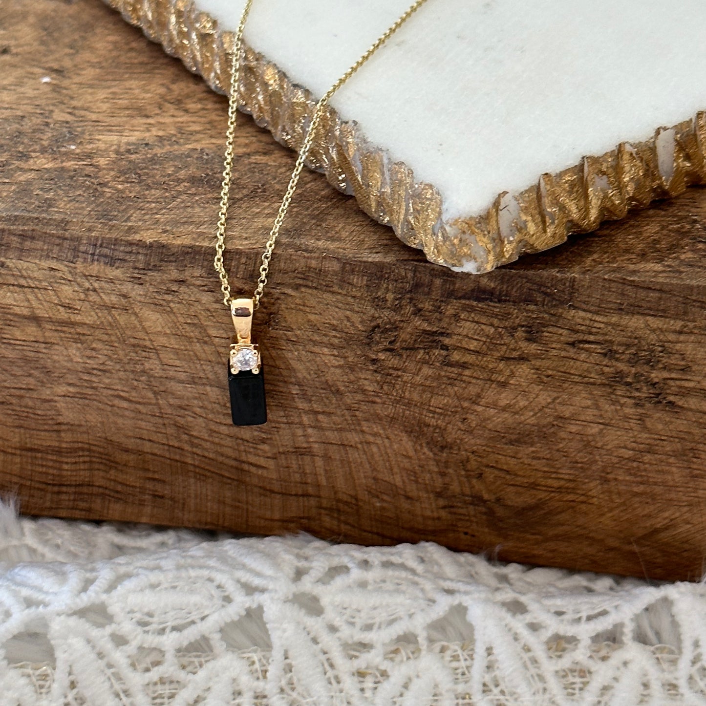 Black onyx bar necklace