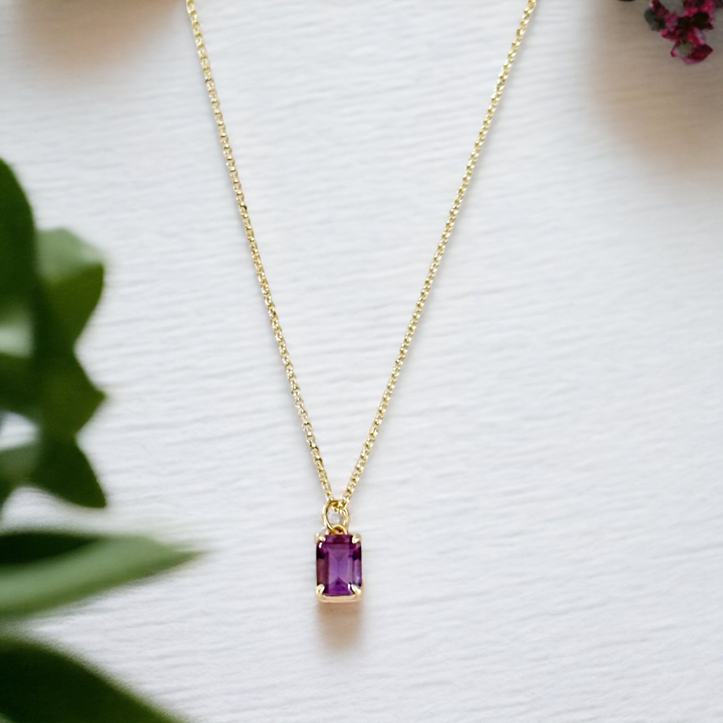 Purple amethyst pendant necklace