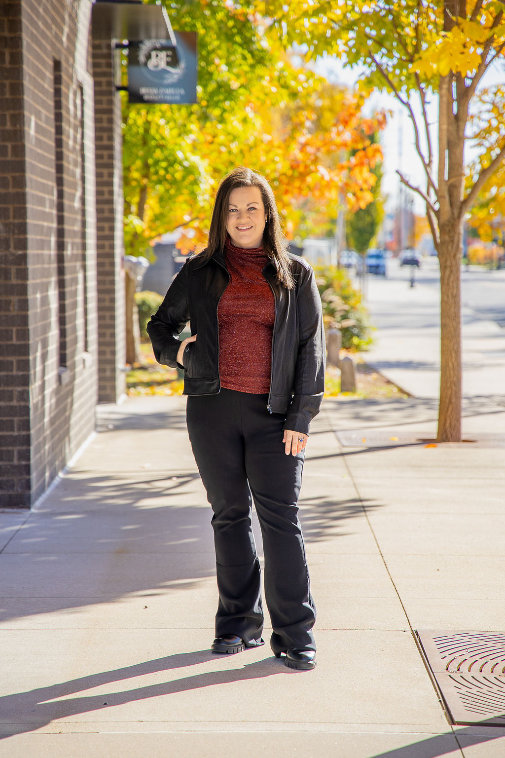 Wine Sleeveless Shimmering Mock Neck Top