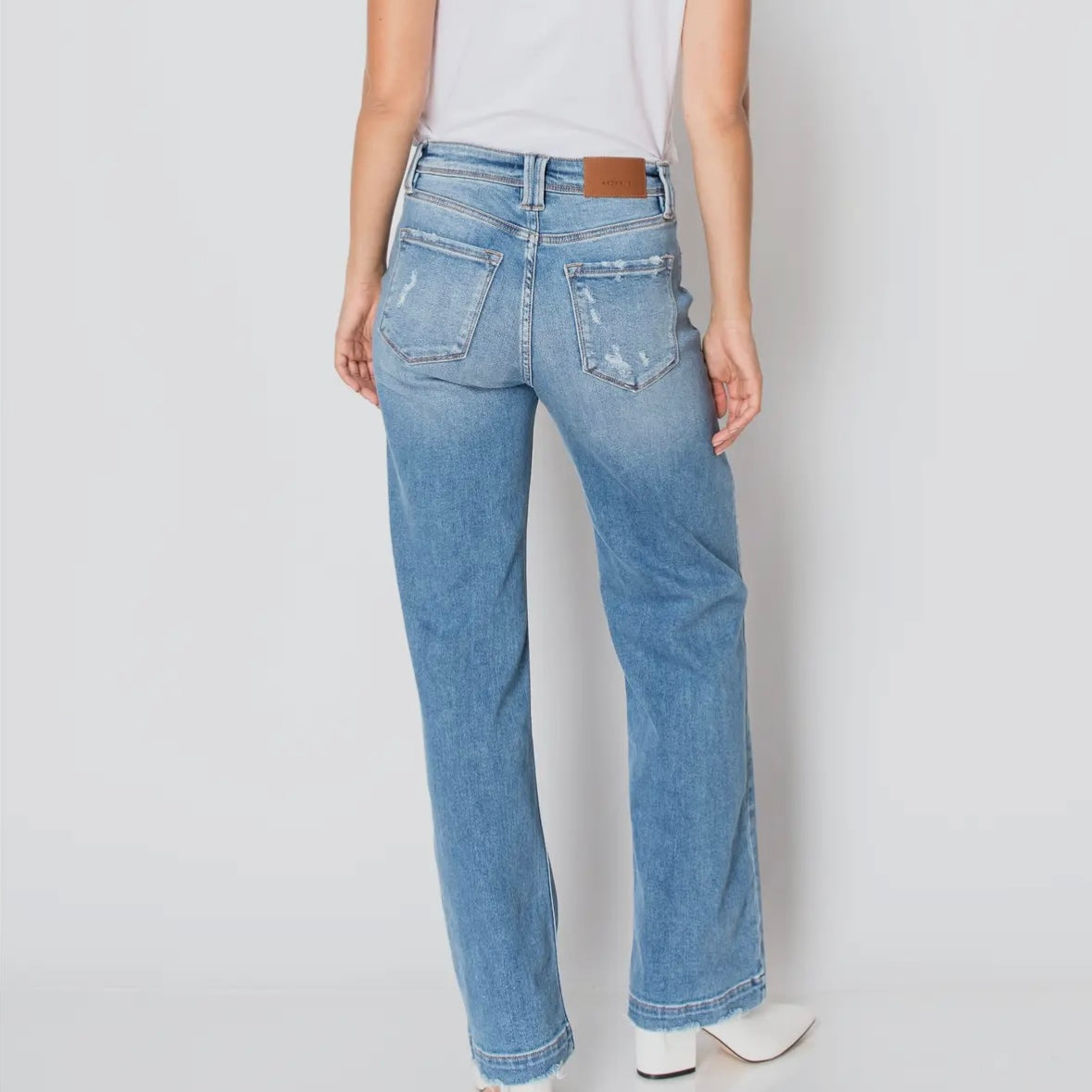Tummy Control High Rise Relaxed Straight Leg Jeans