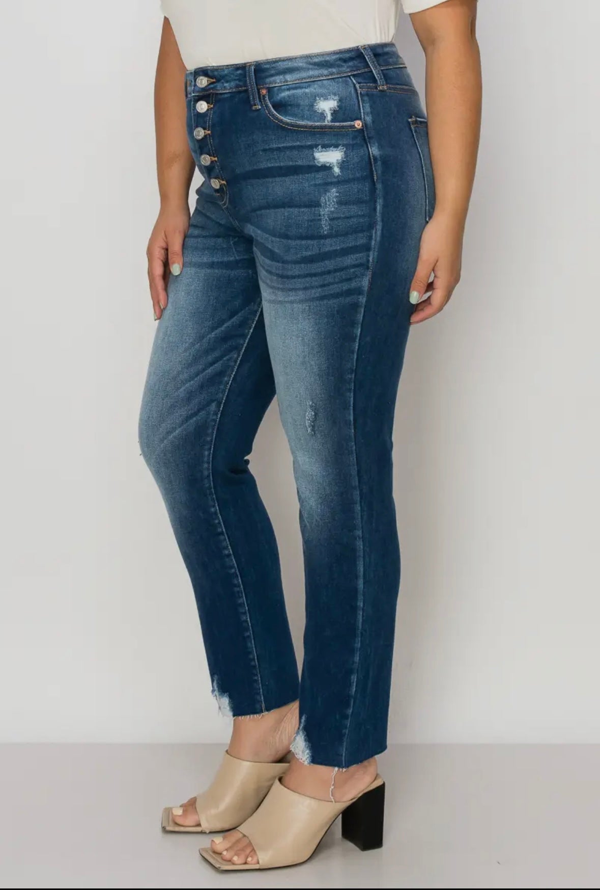 Plus Size - High Rise Exposed Button Detail Skinny Jeans