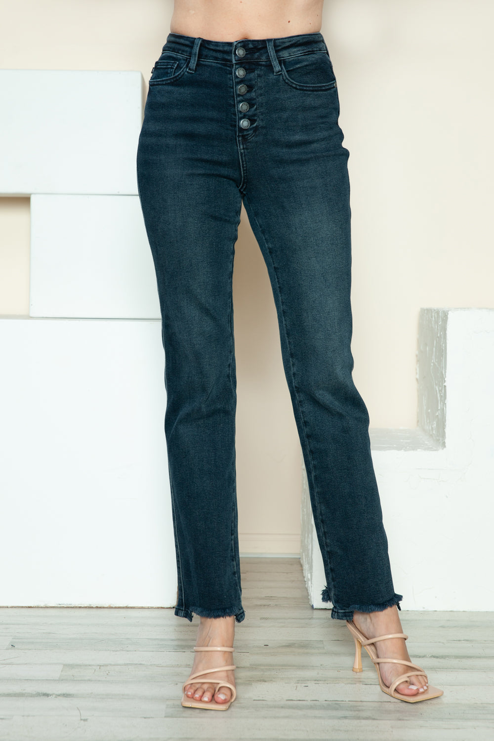 Judy blue button fly hem destroy straight jeans