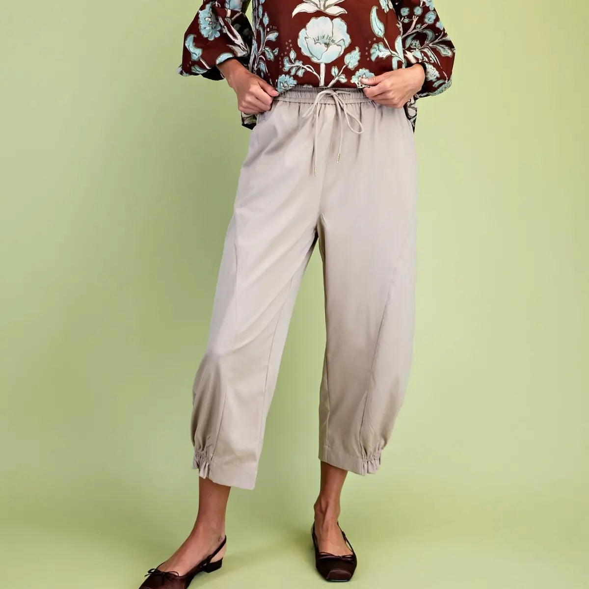 Khaki Balloon Pants w/ Elastic Gathered Ankle Detail