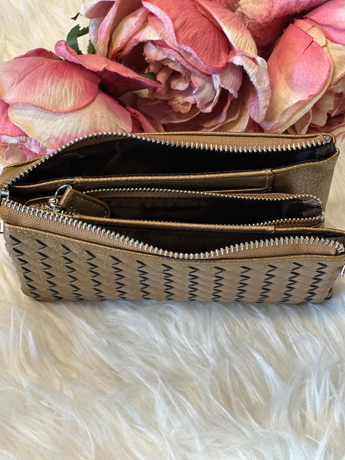 Woven Wristlet w/ Shoulder Strap