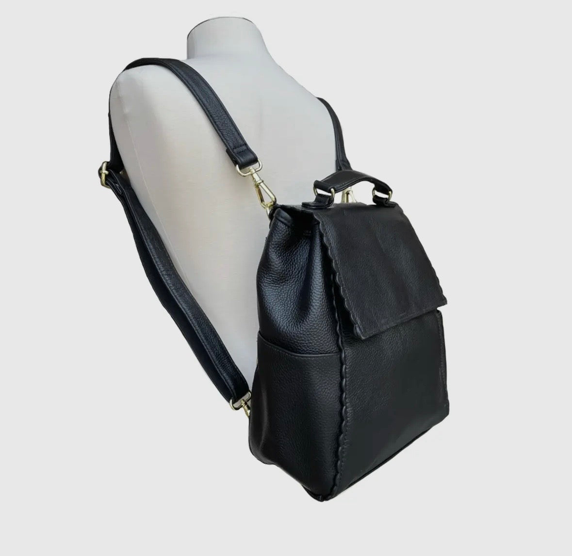 Milano Top Grain Cowhide Leather Scallop Trim Back Pack