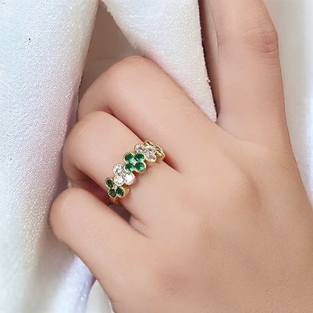 Felicitas Clover Ring