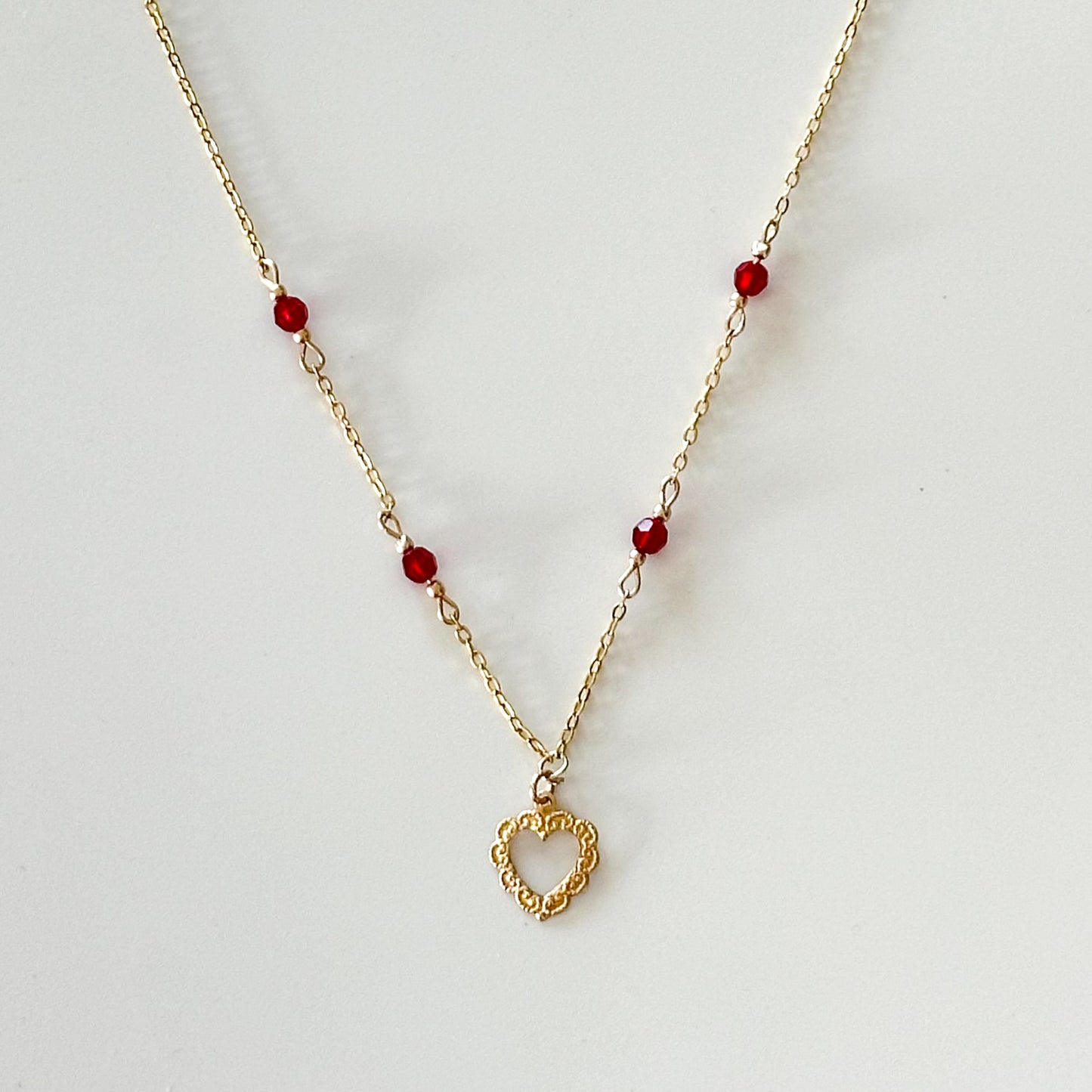 Gold filled vintage heart necklace