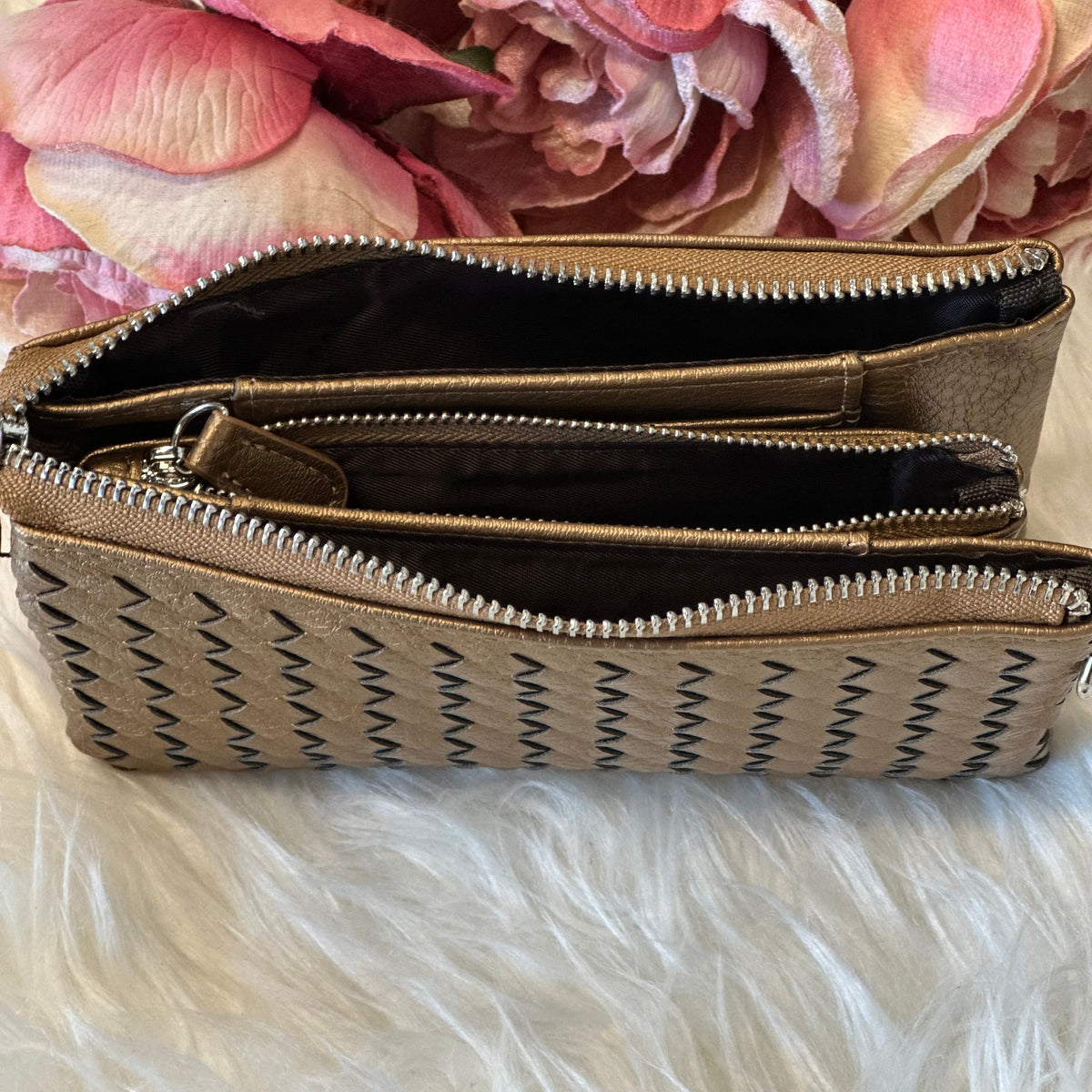 Woven Wristlet w/ Shoulder Strap