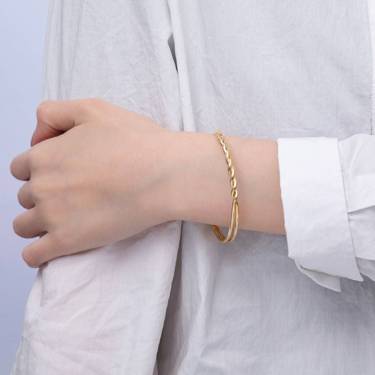 14K Gold Filled Double Twisted Knot Band Cuff Bracelet