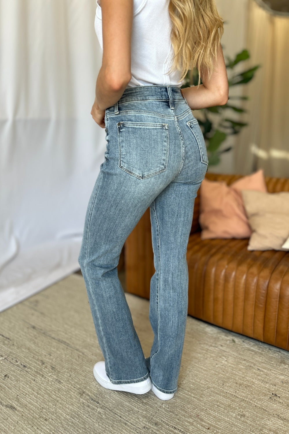 Judy blue medium rise bootcut jeans