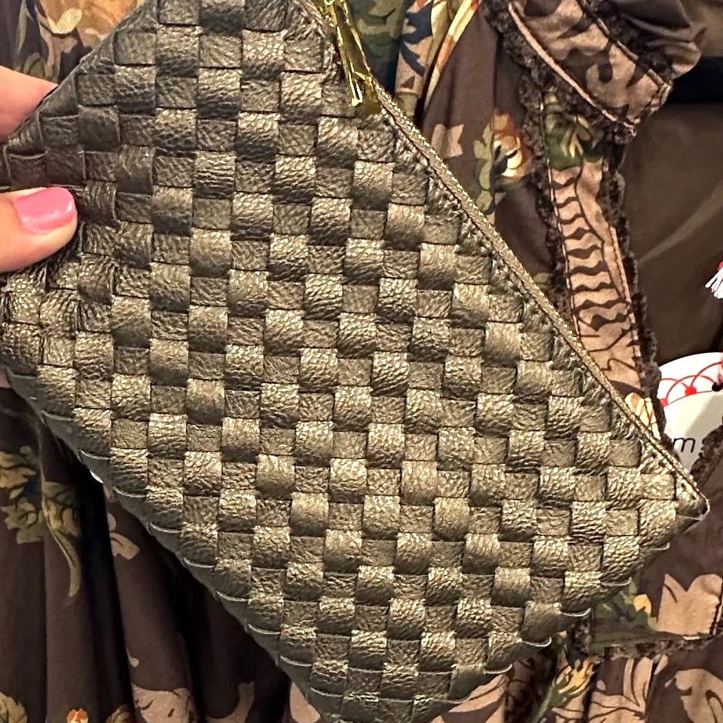 Woven Wristlet w/ Shoulder Strap